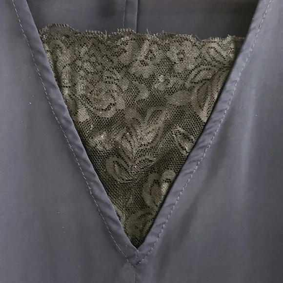 Dress - Picture 4 of 8